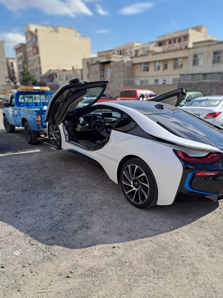 حمل و جابه جایی تمامی خودروهای روز دنیا توست چرخگیر وخودروسوار کفی بدون آسیب به خودرو09102136178